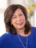 Photo of Essie Roman